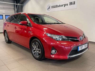 begagnad Toyota Auris Touring Sports Hybrid e-CVT AUTO B-KAMERA