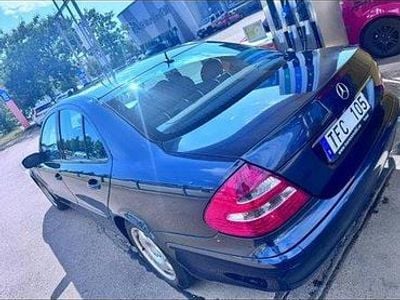 Mercedes E240