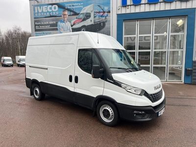 begagnad Iveco 35.12 DailyVan 10,8m3 1185kg lastvikt