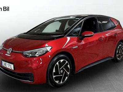 Mörkröd Begagnad 2023 VW ID.3 Pro Halvkombi | 284 500 kr (Marknadspris)