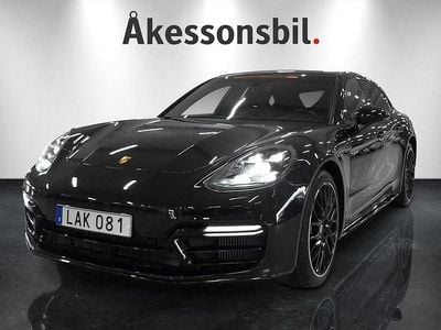 Porsche Panamera 4