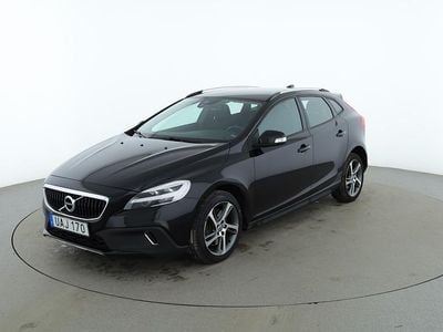 Svart Begagnad 2018 Volvo V40 CC Kinetic Kombi | 185 000 kr (Marknadspris)