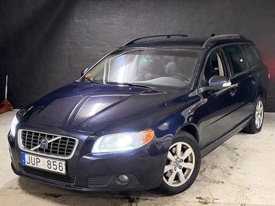Blå Begagnad 2009 Volvo V70 Momentum Kombi | 34 900 kr (Bra pris)