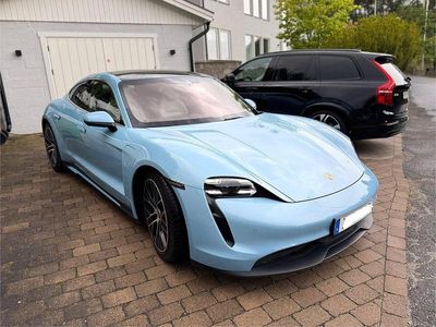 Porsche Taycan 4S