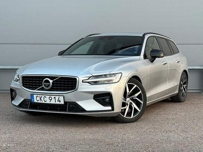 Begagnad Volvo V60 R-Design 250 HK (183 kW) 2018 Silver Kombi