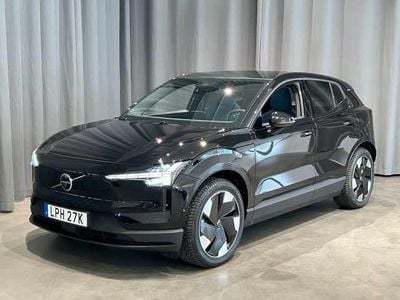 Begagnad Volvo EX30 Single Motor Extended Range 202 kW (275 HK) 2024 Svart SUV