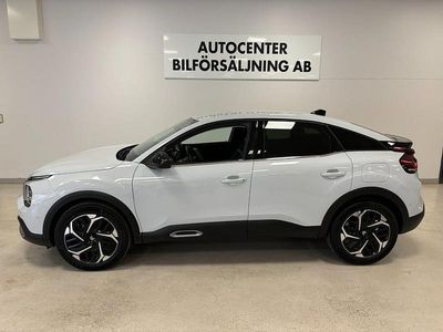 Vit Begagnad 2024 Citroën C4 Halvkombi | 249 900 kr (Dyr)