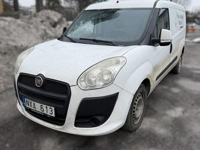 Vit Begagnad 2014 Fiat Doblò Minibuss | 17 000 kr (Superpris)