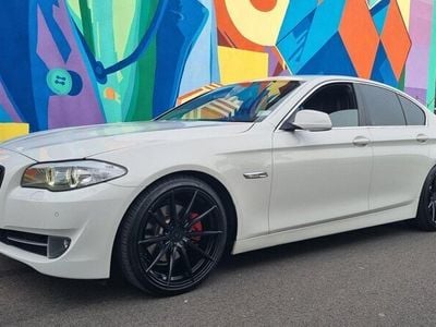 BMW 523