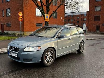 begagnad Volvo V50 2.0D|136hk|Ny bes&Skatt|0.48l|R-Design|