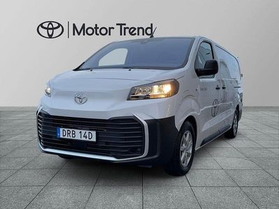 Begagnad Toyota Proace Comfort 100 kW (137 HK) 2024 Vit Minibuss