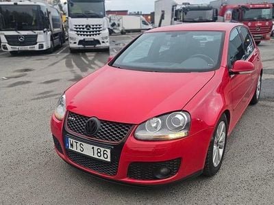 Sommar och vinter däck med fäljar 2 nykel rost fre fel fre Begagnad 2005 VW Golf IV GTI Halvkombi | 47 000 kr (Marknadspris)