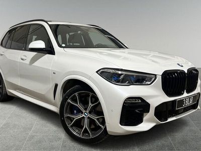 Vit Begagnad 2021 BMW X5 M Sport SUV | 759 899 kr