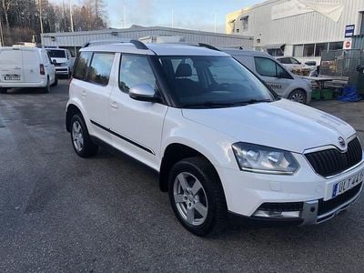 Vit Begagnad 2017 Skoda Yeti Outdoor SUV | 89 000 kr (Marknadspris)