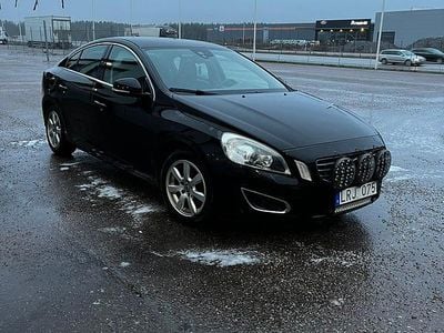 Begagnad 2011 Volvo S60 Sedan | 65 000 kr