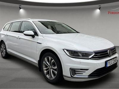 Begagnad VW Passat GTE 218 HK (160 kW) 2017 Vit Kombi