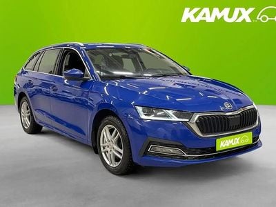 Blå Begagnad 2022 Skoda Octavia Style Kombi | 264 700 kr (Marknadspris)