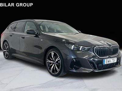 Grå Begagnad 2025 BMW 530 M Sport Kombi | 699 000 kr