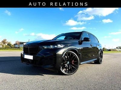 Svart black sapphire metallic Begagnad 2024 BMW X5 M Sport SUV | 1 149 900 kr