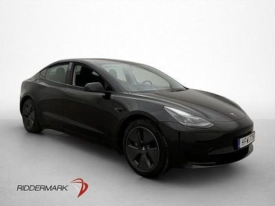 Begagnad Tesla Model 3 Standard Range Plus 239 kW (325 HK) 2021 Svart Sedan