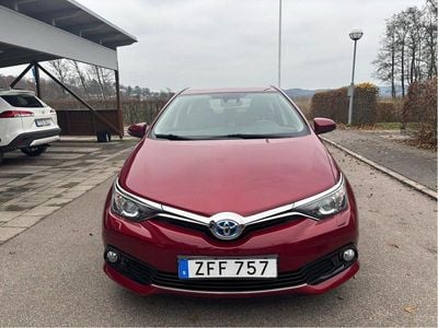 Toyota Auris Hybrid