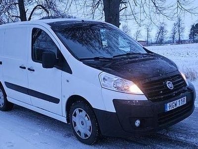Begagnad Fiat Scudo 128 HK (94 kW) 2014 Vit Van