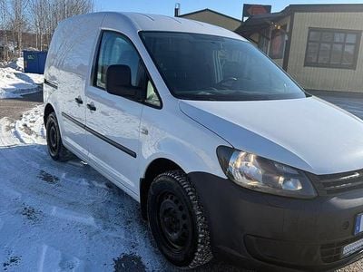 Begagnad VW Caddy 102 HK (75 kW) 2015 Minibuss