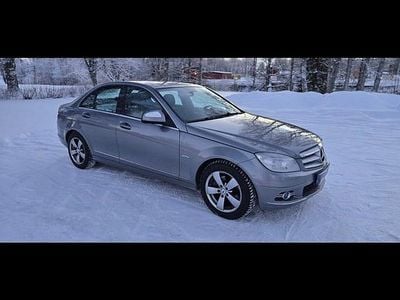 Begagnad Mercedes C220 170 HK (125 kW) 2008 Grå