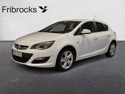 Begagnad Opel Astra 140 HK (102 kW) 2014 Vit Halvkombi