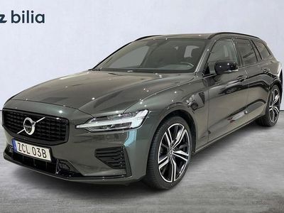 Grå Begagnad 2022 Volvo V60 R-Design Kombi | 424 900 kr (Marknadspris)