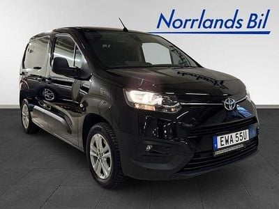 Svart Begagnad 2021 Toyota Proace City City Minibuss | 196 000 kr (Superpris)