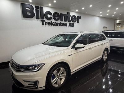 Vit Begagnad 2017 VW Passat GTE Kombi | 139 900 kr (Marknadspris)