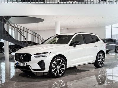Vit metallic Begagnad 2023 Volvo XC60 R-Design SUV | 529 000 kr