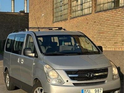 Hyundai H-1