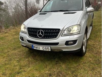 Mercedes ML320