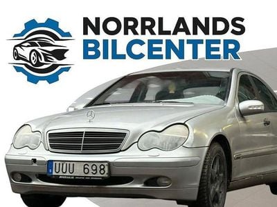 Silver Begagnad 2003 Mercedes C320 Sedan | 29 000 kr