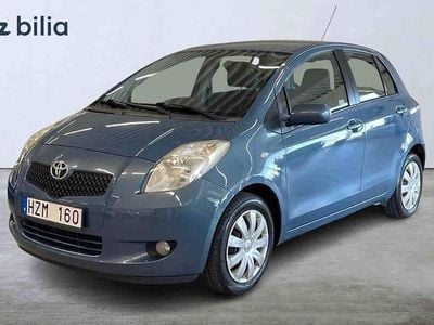 Begagnad Toyota Yaris 92 HK (67 kW) 2008 Grå Halvkombi