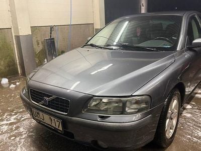 Begagnad 2004 Volvo S60 Sedan | 23 000 kr (Marknadspris)