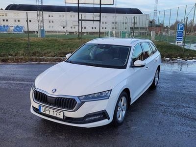 Begagnad 2021 Skoda Octavia Kombi | 199 999 kr (Marknadspris)