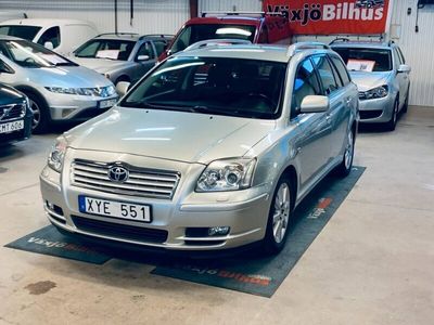 begagnad Toyota Avensis Kombi 1.8 VVT-i 129hk