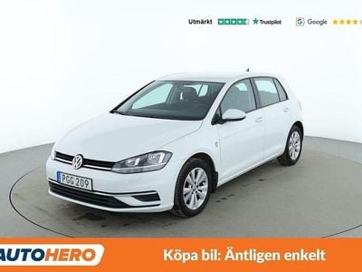 Vit Begagnad 2017 VW Golf VII Halvkombi | 125 000 kr (Marknadspris)