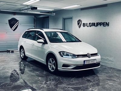 Begagnad VW Golf VII 110 HK (80 kW) 2018 Vit Kombi