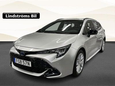 Silver Begagnad 2025 Toyota Corolla Active Kombi | 314 900 kr (Marknadspris)