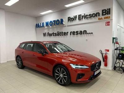 Begagnad Volvo V60 455 HK (334 kW) 2023 Röd Kombi