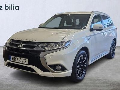 Vit Begagnad 2018 Mitsubishi Outlander SUV | 169 000 kr (Bra pris)