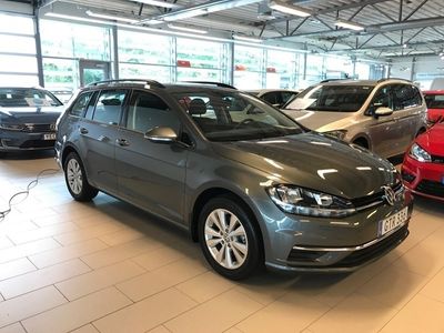 Volkswagen golf variant 1.0 tsi hot sale