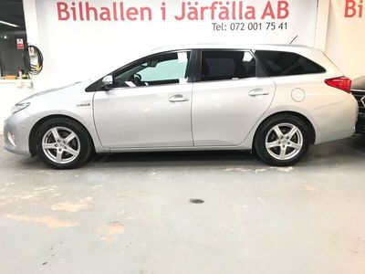 Toyota Auris Hybrid