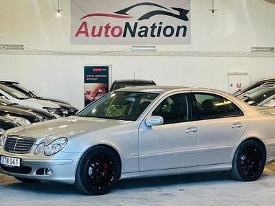 Begagnad Mercedes E200 Classic 164 HK (120 kW) 2006 Silver Sedan