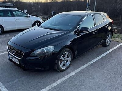 Begagnad Volvo V40 150 HK (110 kW) 2014