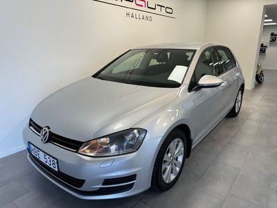 begagnad VW Golf 1.2 TSI Manuell, 105hk|Drag|M-Värm|Ny Servad